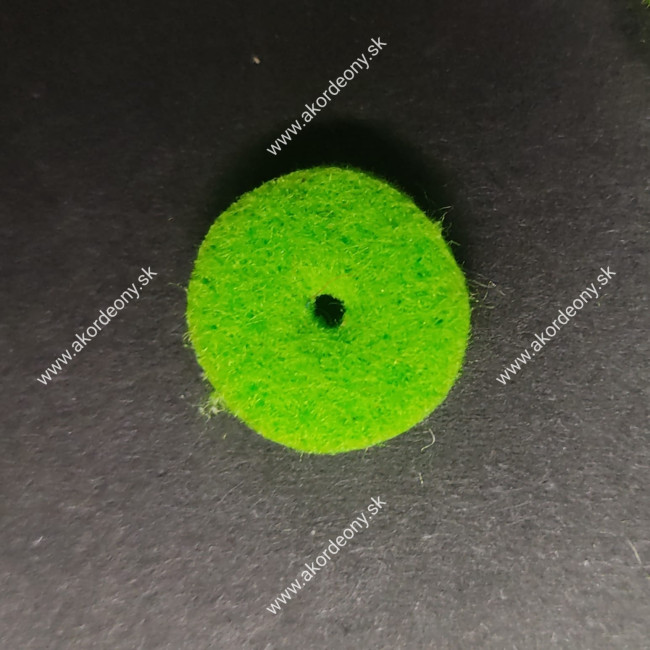 Filcové podložky pod gombíky s rozmerom 15 x 4 mm, farba svetlo zelená