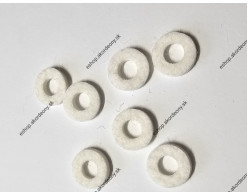Filcové podložky pod gombíky s rozmerom 15 x 2,5 mm, farba biela